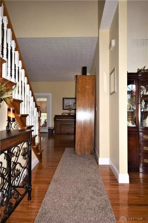 477 Carillion Dr, Springfield, OH 45503 photo 9