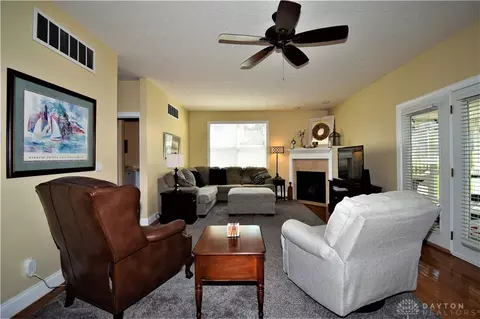 477 Carillion Dr, Springfield, OH 45503 photo 14