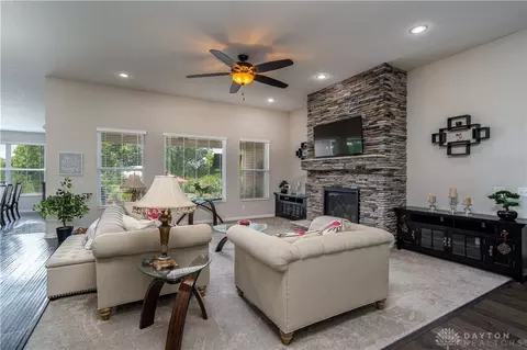 1095 Brehm Blvd, Fairborn, OH 45324 photo 5