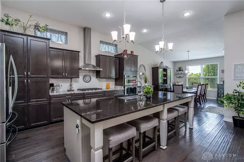1095 Brehm Blvd, Fairborn, OH 45324 photo 8