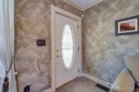 2854 Hazel Ave, Dayton, OH 45420 photo 6