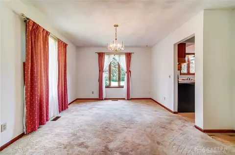 624 Aberfelda Dr, Springfield, OH 45504 photo 9