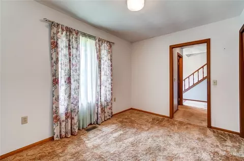 624 Aberfelda Dr, Springfield, OH 45504 photo 24