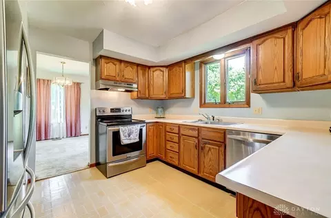 624 Aberfelda Dr, Springfield, OH 45504 photo 14