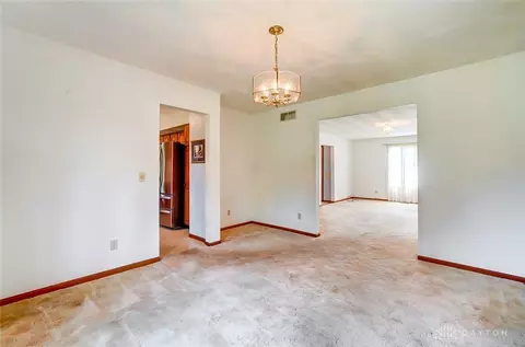 624 Aberfelda Dr, Springfield, OH 45504 photo 10
