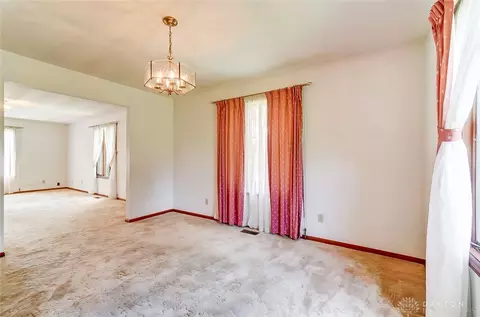 624 Aberfelda Dr, Springfield, OH 45504 photo 11