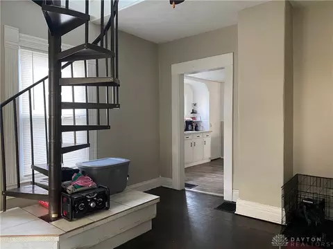 508 S Hubert Ave, Springfield, OH 45505 photo 2