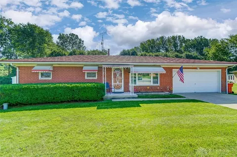2140 Southbury Dr, Springfield, OH 45505 photo 1