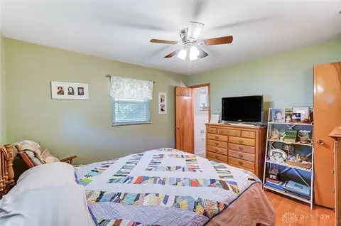 2140 Southbury Dr, Springfield, OH 45505 photo 9