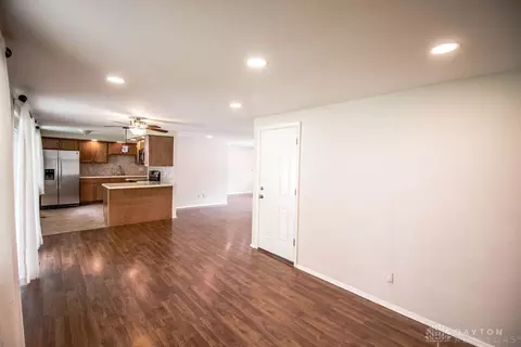 4762 Bonnie Rd, Dayton, OH 45440 photo 10