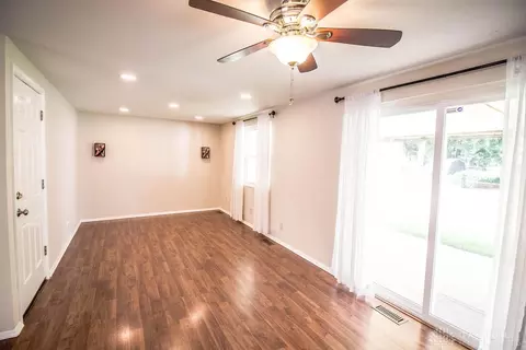 4762 Bonnie Rd, Dayton, OH 45440 photo 8