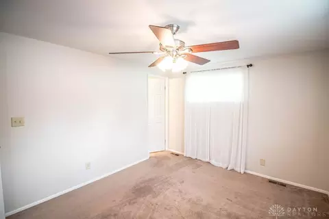 4762 Bonnie Rd, Dayton, OH 45440 photo 28