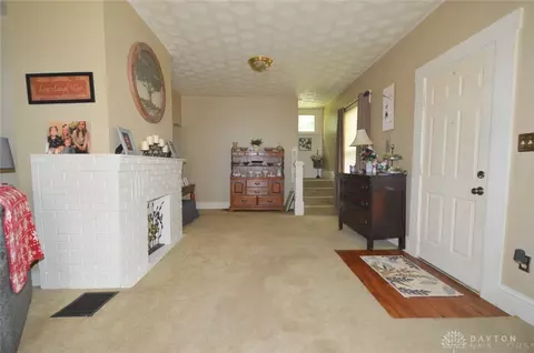 231 N Clairmont Ave, Springfield, OH 45503 photo 7