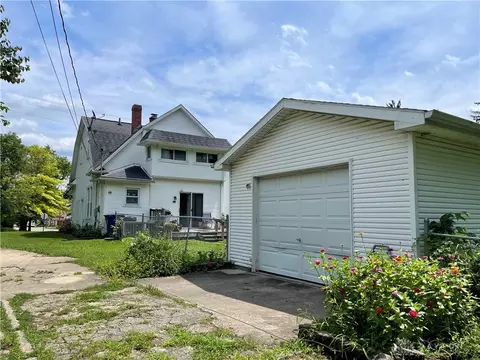 231 N Clairmont Ave, Springfield, OH 45503 photo 3