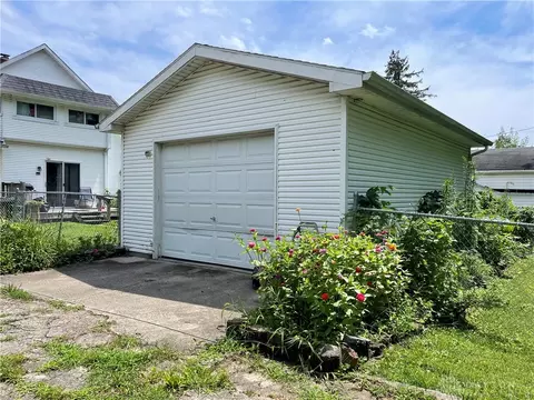 231 N Clairmont Ave, Springfield, OH 45503 photo 28