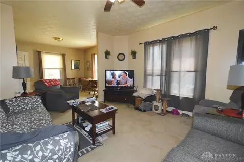 231 N Clairmont Ave, Springfield, OH 45503 photo 12