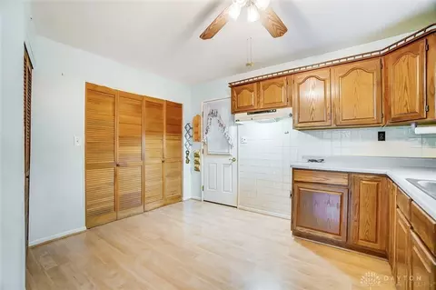 5661 Sharp Rd, Dayton, OH 45432 photo 11