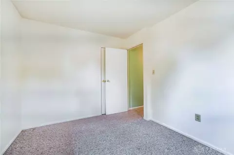 5661 Sharp Rd, Dayton, OH 45432 photo 18