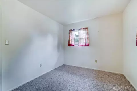 5661 Sharp Rd, Dayton, OH 45432 photo 17