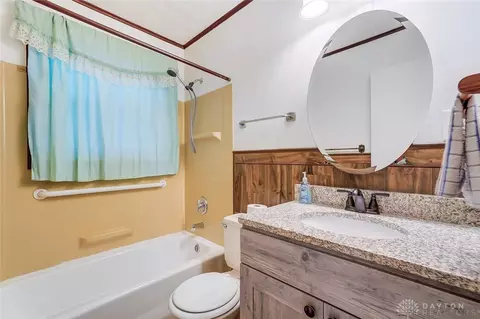 5661 Sharp Rd, Dayton, OH 45432 photo 21