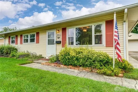 5661 Sharp Rd, Dayton, OH 45432 photo 2