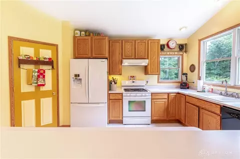 2231 Simison Rd, Spring Valley, OH 45370 photo 10