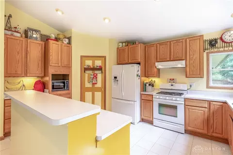 2231 Simison Rd, Spring Valley, OH 45370 photo 11