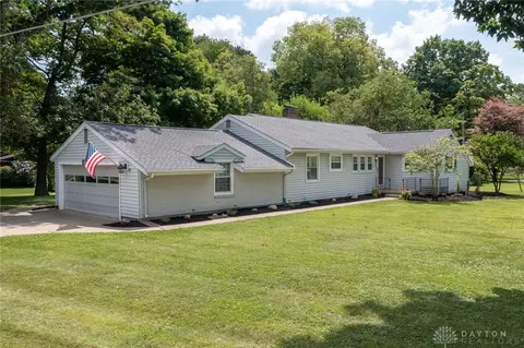 811 Wellington Dr, Springfield, OH 45506 photo 36