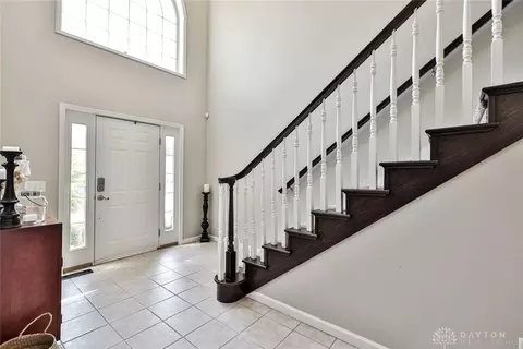 325 Pebblestone, Monroe, OH 45050 photo 3