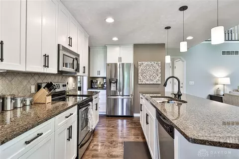 325 Pebblestone, Monroe, OH 45050 photo 7