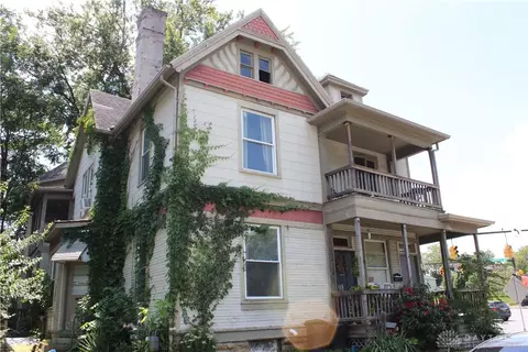 133 E Pleasant St, Springfield, OH 45505 photo 4