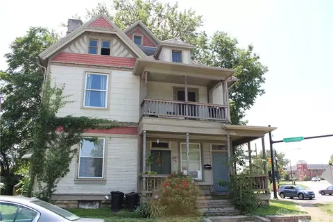 133 E Pleasant St, Springfield, OH 45505 photo 3