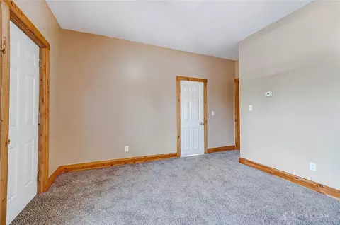 321 Monroe St, Springfield, OH 45505 photo 6