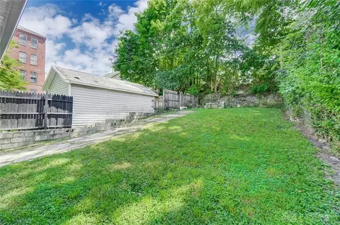 321 Monroe St, Springfield, OH 45505 photo 33