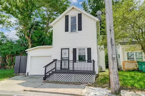 321 Monroe St, Springfield, OH 45505 photo 3