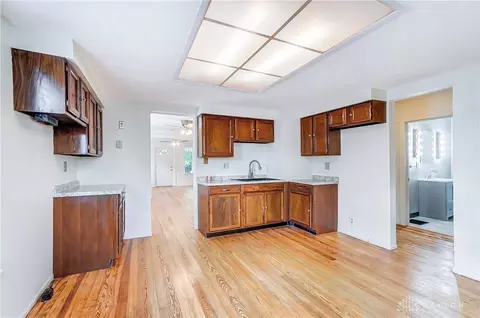 2832 Grace Ave, Dayton, OH 45420 photo 17