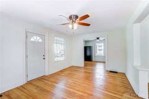 2832 Grace Ave, Dayton, OH 45420 photo 8