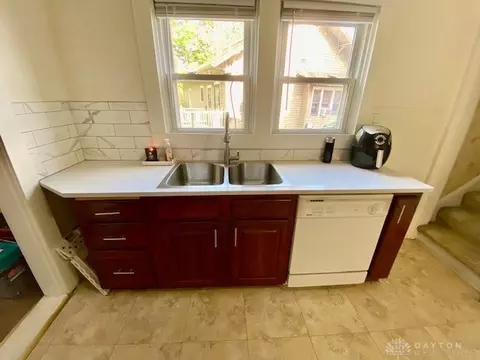 3012 E High St, Springfield, OH 45505 photo 13