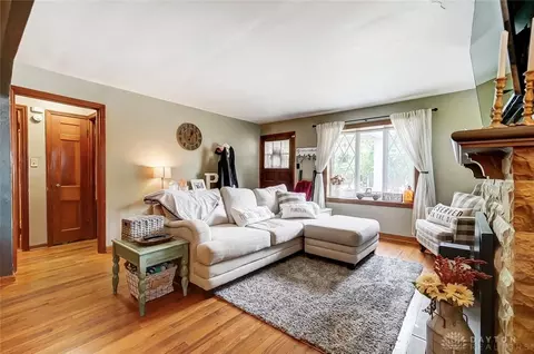 111 E Main St, Medway, OH 45341 photo 6