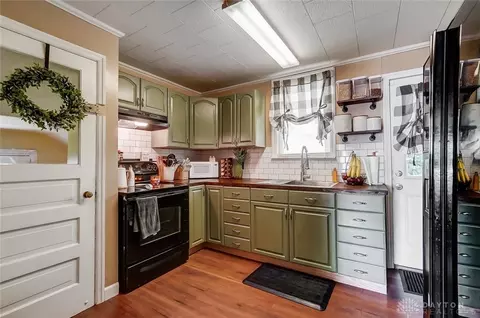 111 E Main St, Medway, OH 45341 photo 11