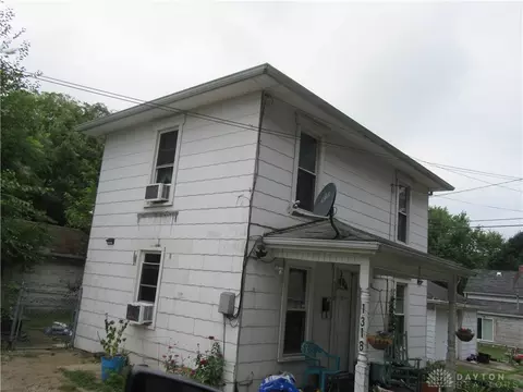 1320 Broadway St, Springfield, OH 45504 photo 2