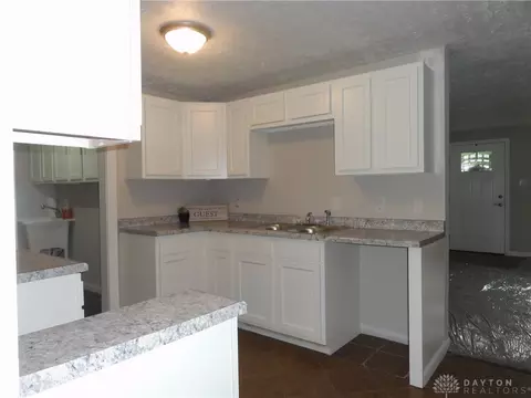 424 Maplecrest Dr, Troy, OH 45373 photo 12