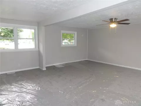 424 Maplecrest Dr, Troy, OH 45373 photo 10