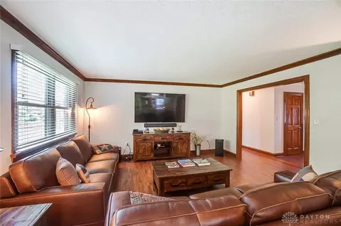 3925 Eagle Point Dr, Beavercreek, OH 45430 photo 8