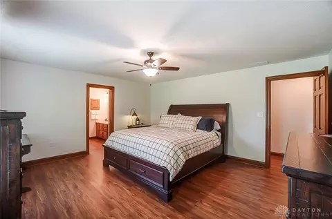 3925 Eagle Point Dr, Beavercreek, OH 45430 photo 19