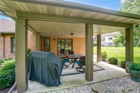 3925 Eagle Point Dr, Beavercreek, OH 45430 photo 35