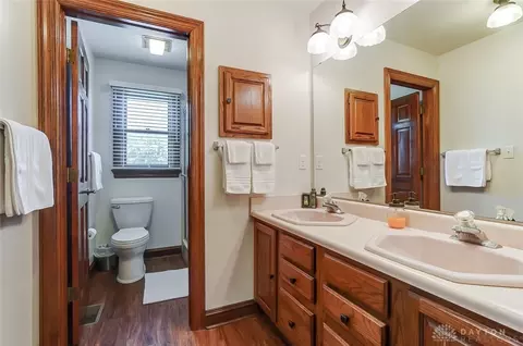 3925 Eagle Point Dr, Beavercreek, OH 45430 photo 21