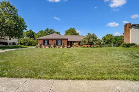3925 Eagle Point Dr, Beavercreek, OH 45430 photo 42