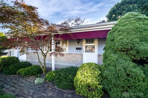 310 Debra St, Covington, OH 45318 photo 4