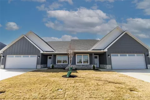 12 Oakley Ct, Arcanum, OH 45304